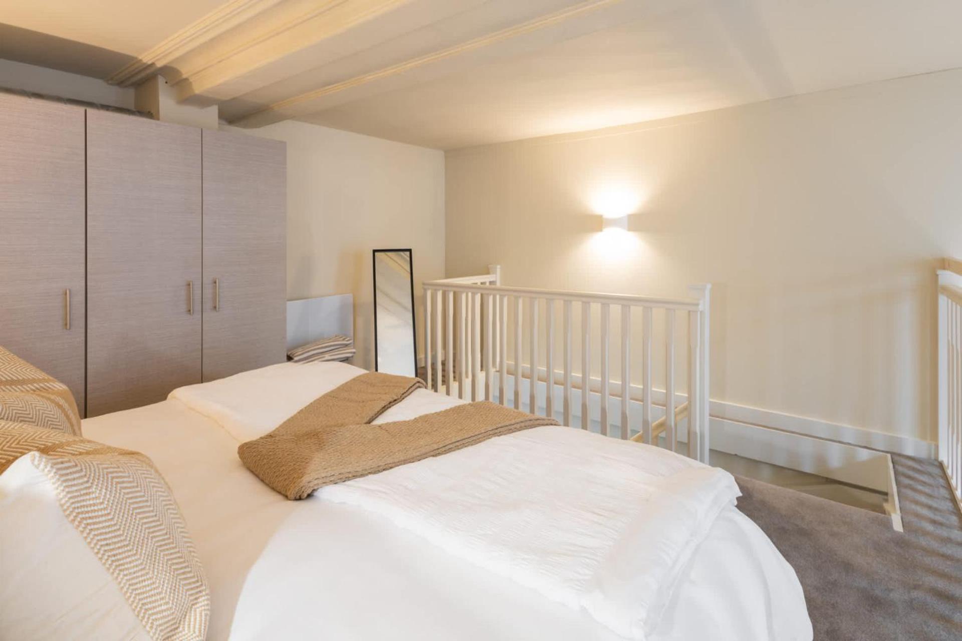 Host & - Athenaeum House * Leeds (West Yorkshire)